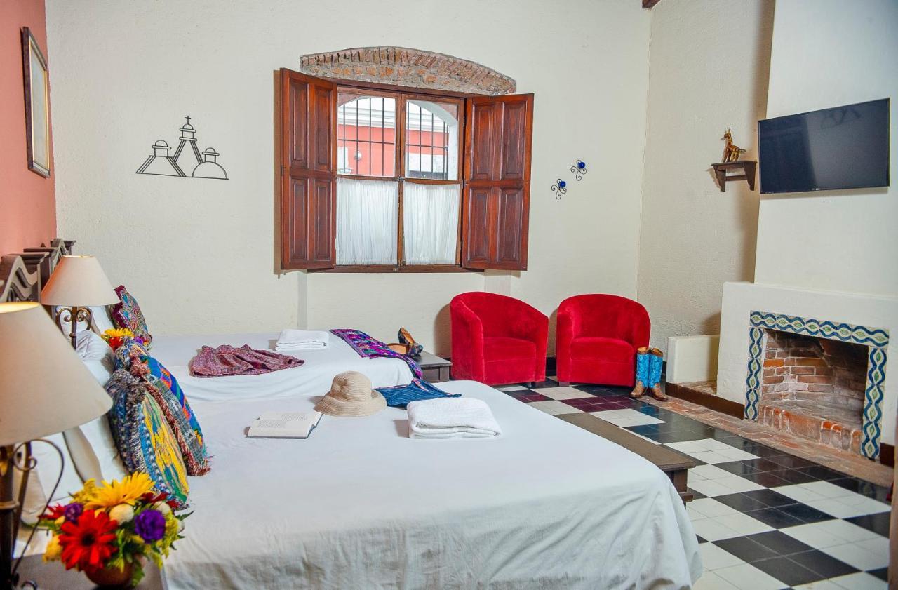 Hotel Casa Del Parque By Ahs Antigua Zewnętrze zdjęcie